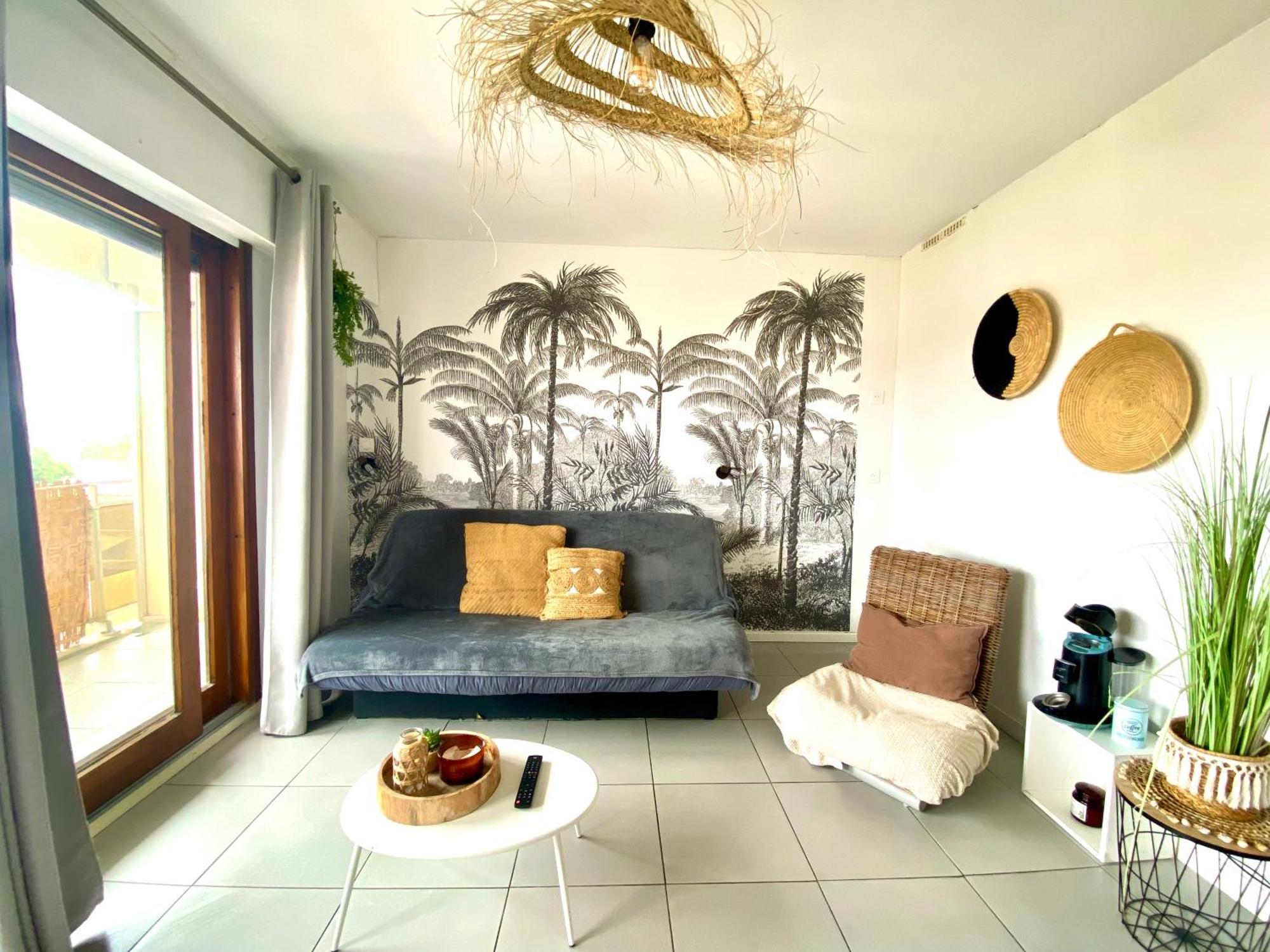 Apartment Calme Avec Parking Et Ascenseur -304- *